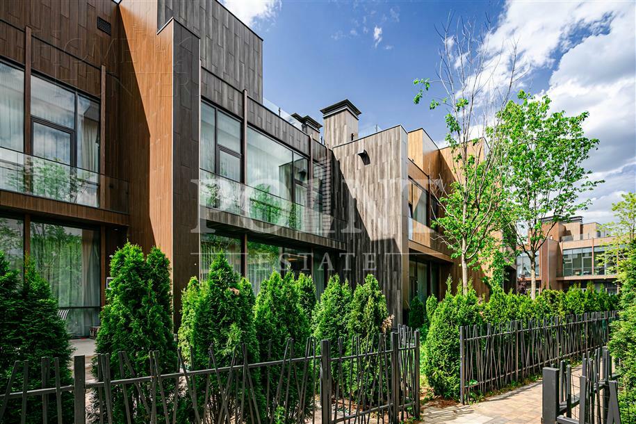 2-этажный таунхаус 170 м² с отделкой