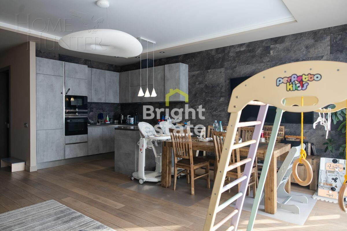 3-КОМН. КВАРТИРА С ОТДЕЛКОЙ 93.2 М² НА 4 ЭТАЖЕ