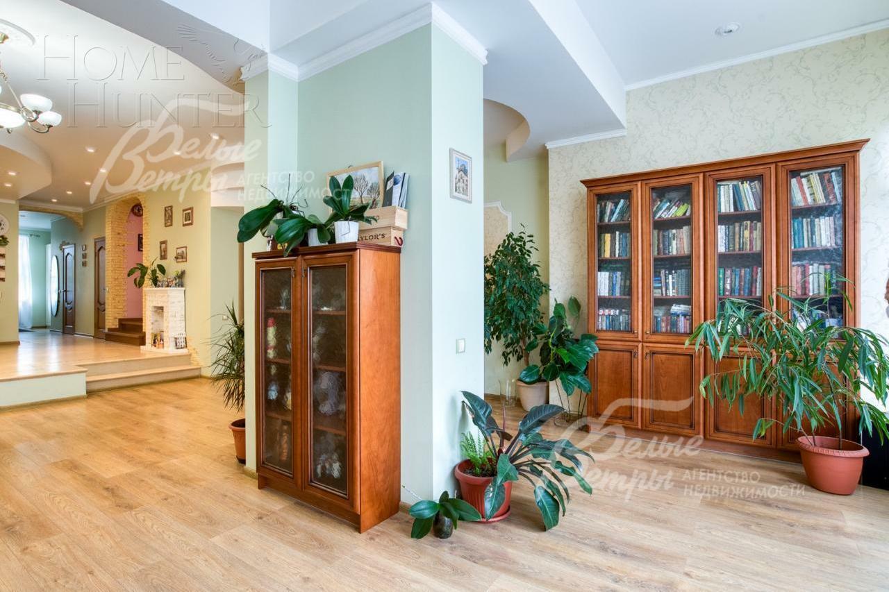 2-этажный таунхаус 235 м² с отделкой