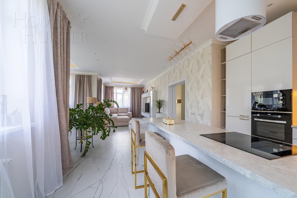 2-этажный коттедж 273 м² без отделки