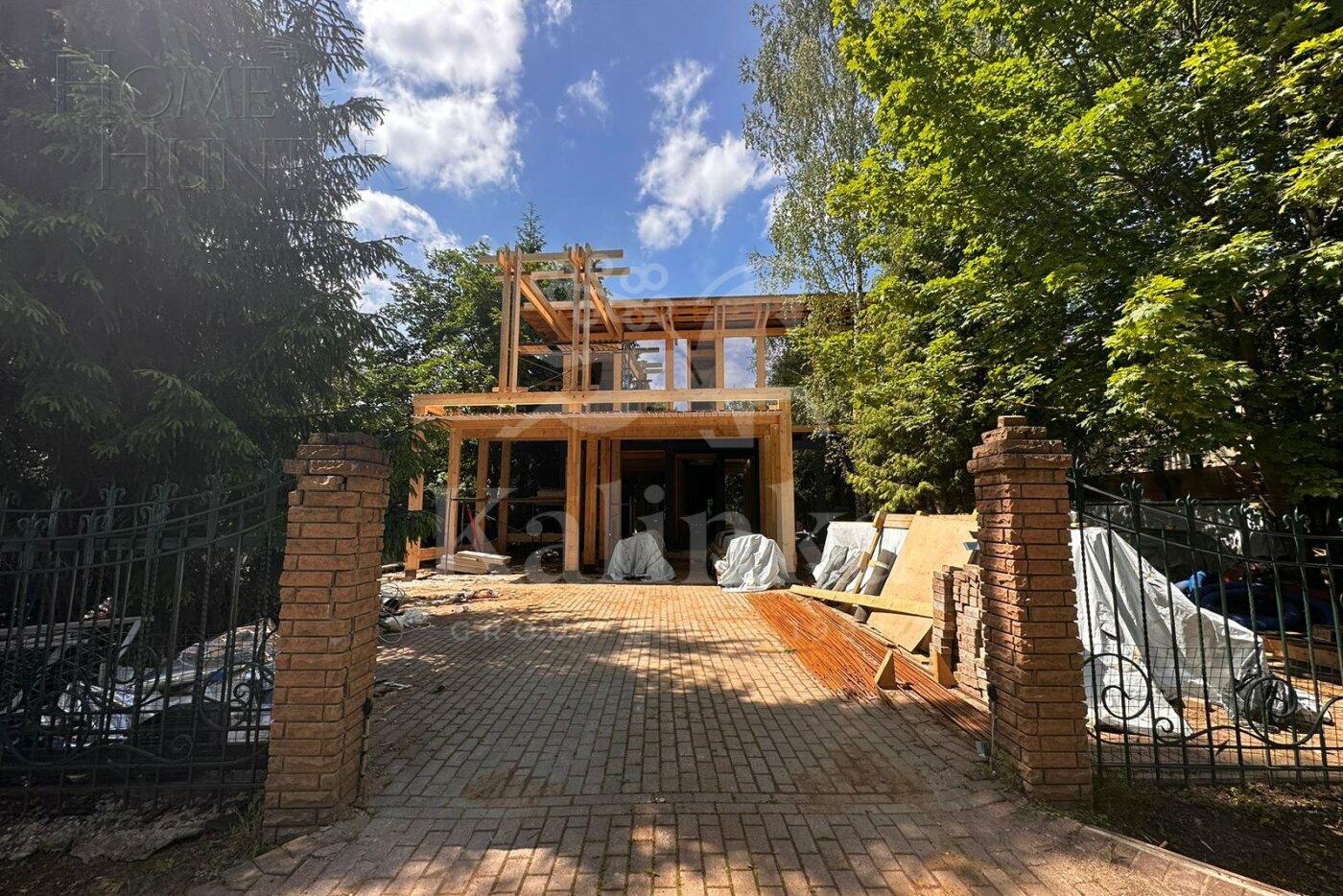 2-этажный коттедж 600 м² без отделки