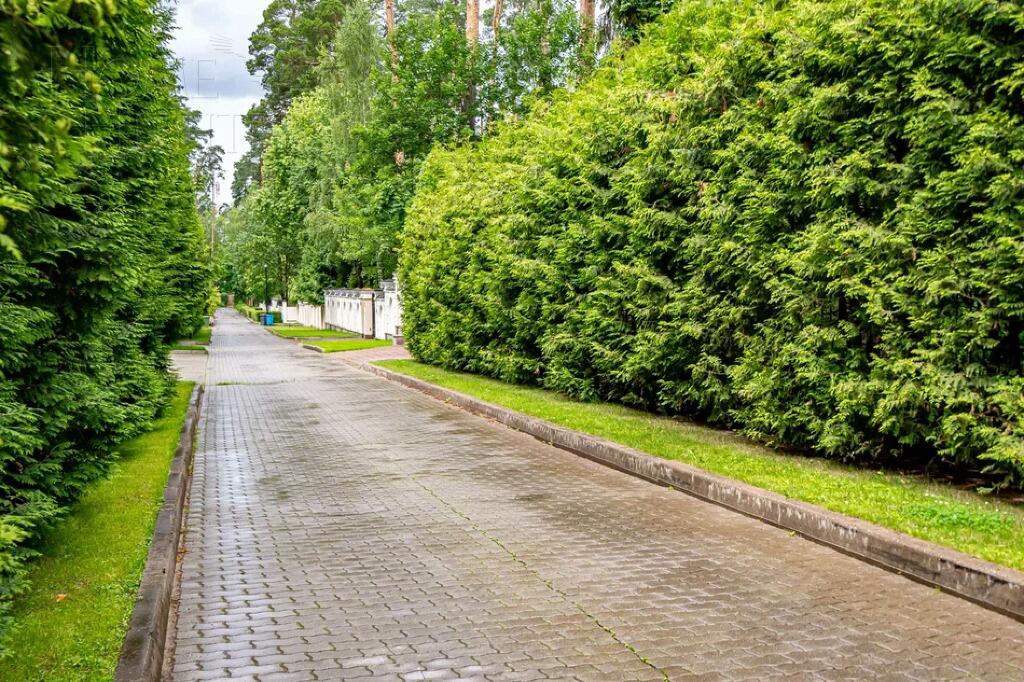 2-этажный коттедж 735.4 м² с отделкой