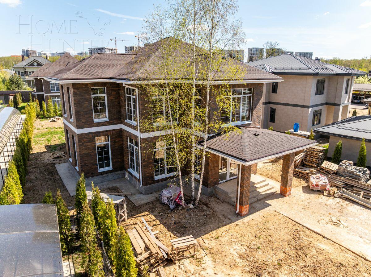 2-этажный коттедж 274 м² без отделки