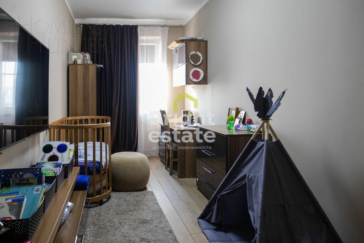 3-КОМН. КВАРТИРА С ОТДЕЛКОЙ 93.2 М² НА 4 ЭТАЖЕ