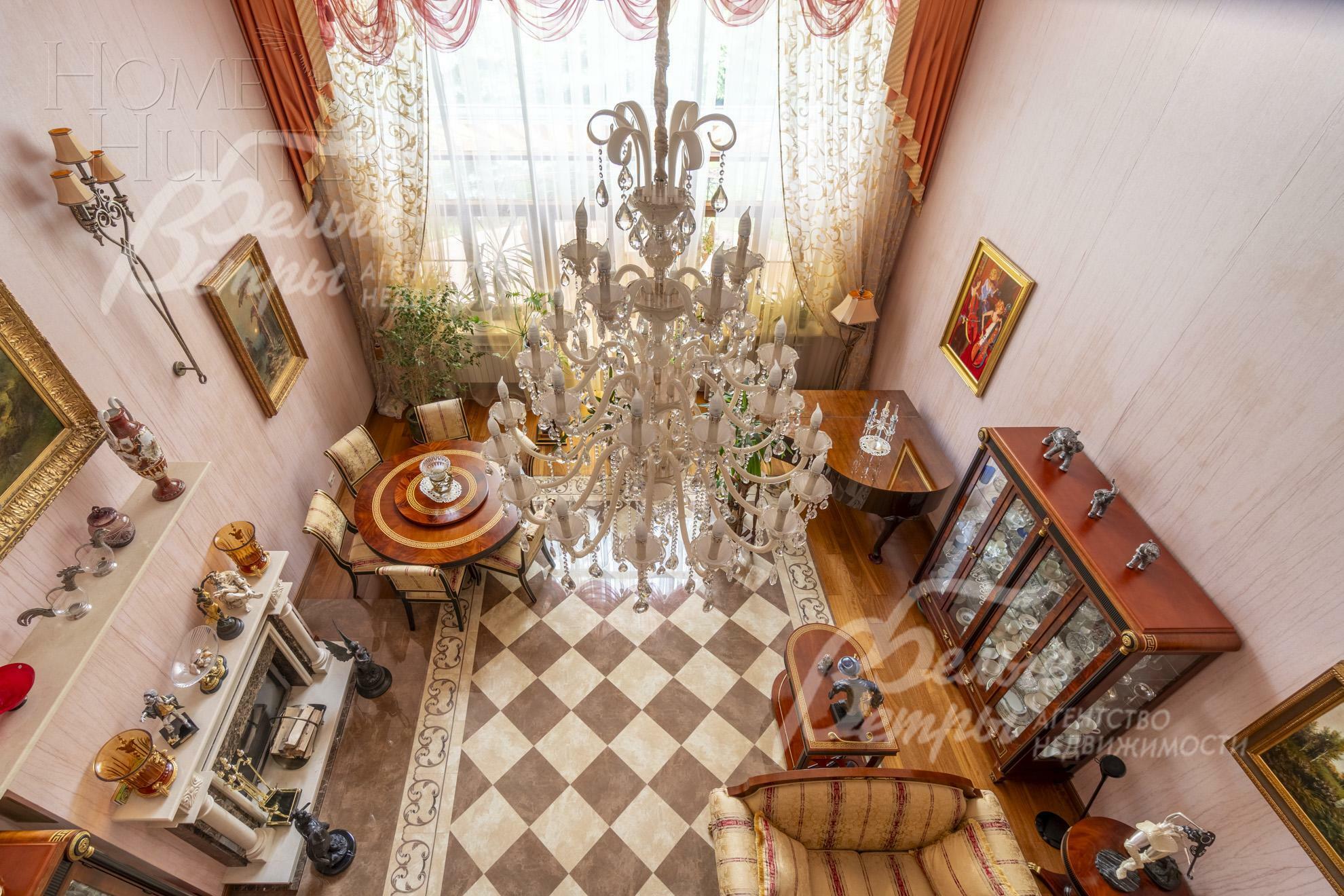 2-этажный коттедж 750 м² с отделкой