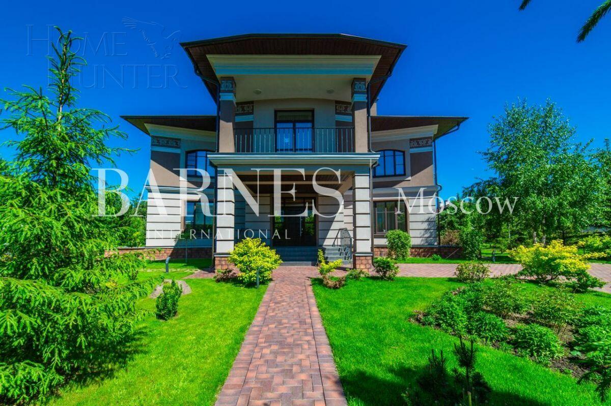 2-этажный коттедж 700 м² с отделкой