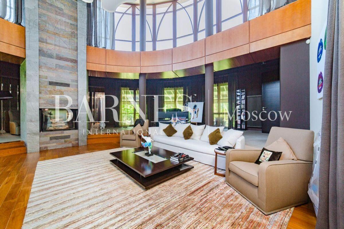 2-этажный коттедж 700 м² с отделкой