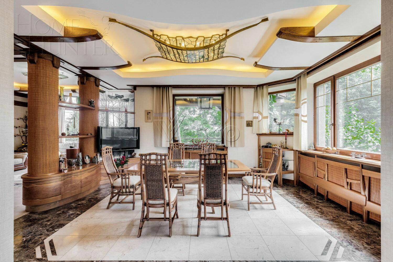 2-этажный коттедж 1 940 м² с отделкой