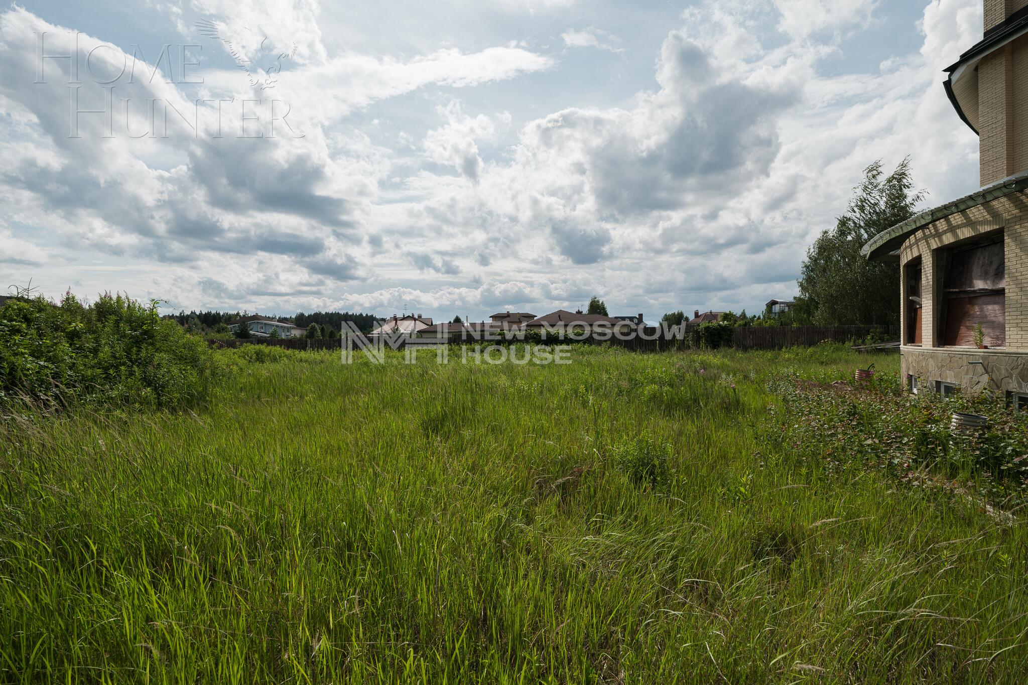 3-этажный коттедж 1 124 м² без отделки