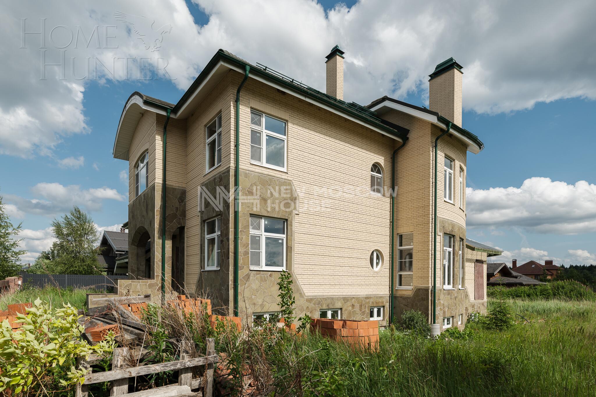 3-этажный коттедж 1 124 м² без отделки