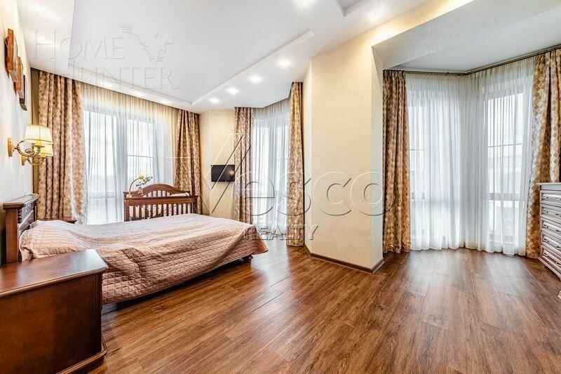 2-этажный таунхаус 300 м² с отделкой