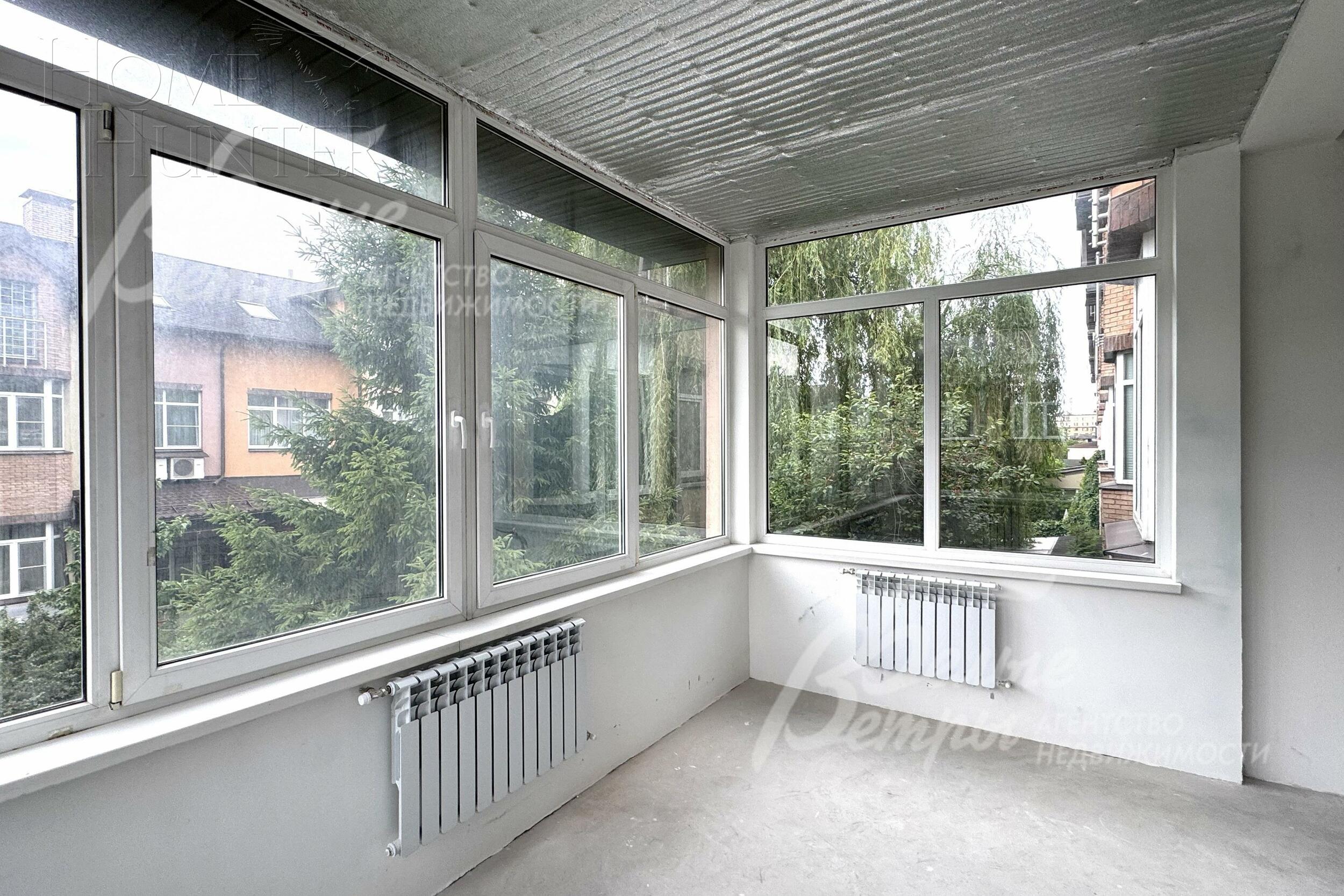 2-этажный таунхаус 280 м² без отделки