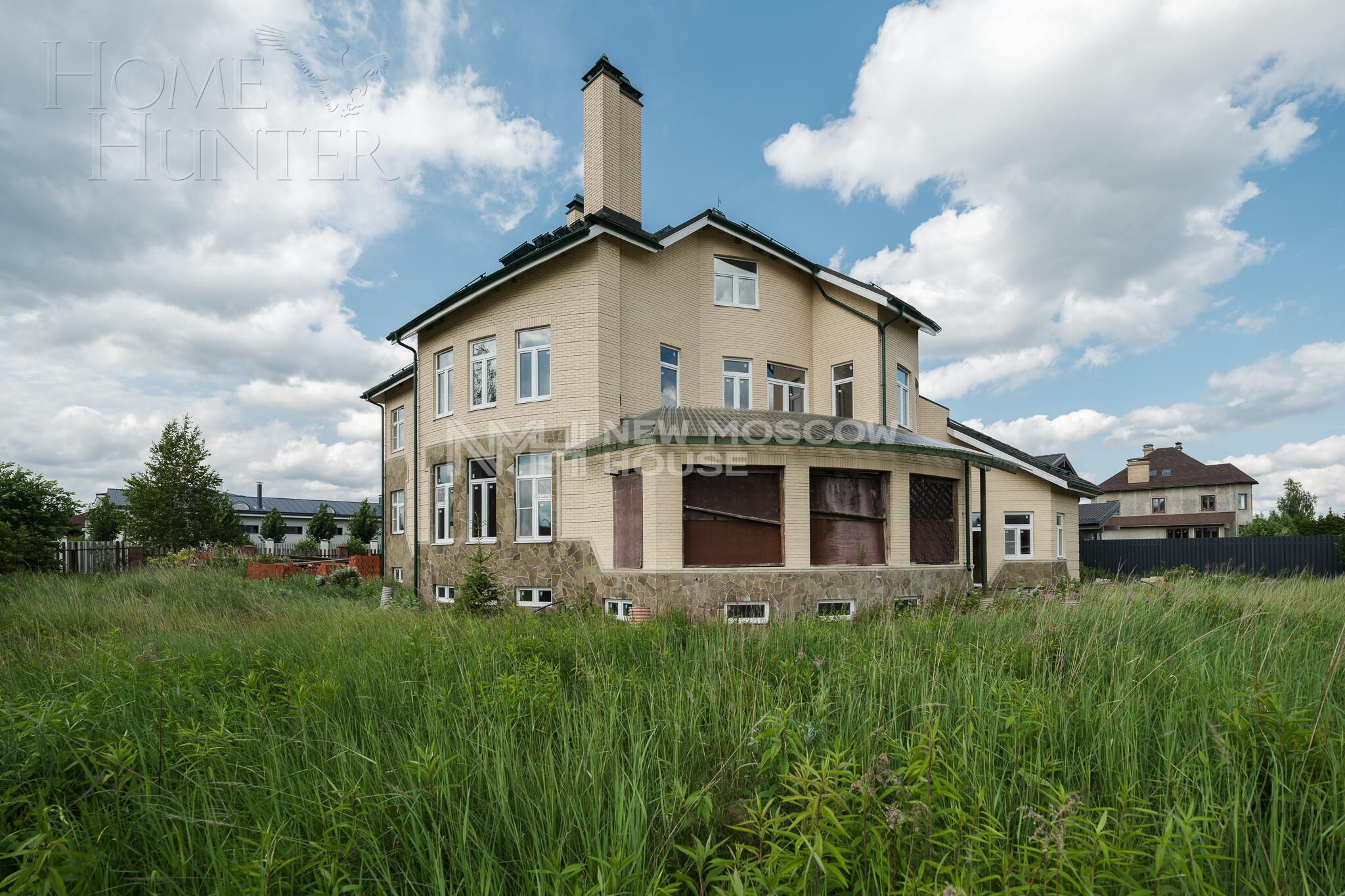 3-этажный коттедж 1 124 м² без отделки