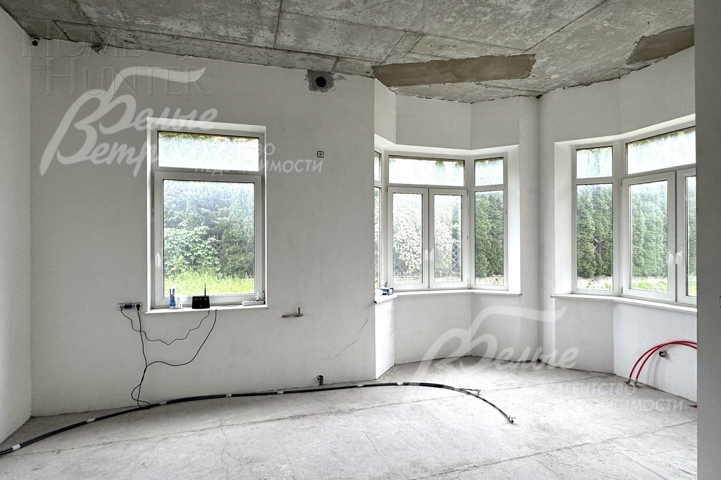 2-этажный таунхаус 280 м² без отделки