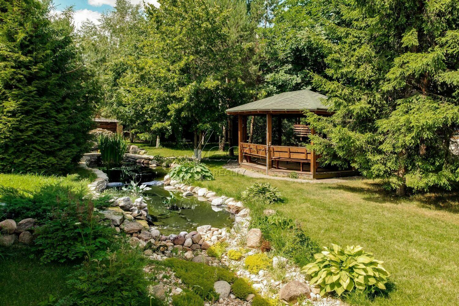 2-этажный коттедж 783 м² с отделкой