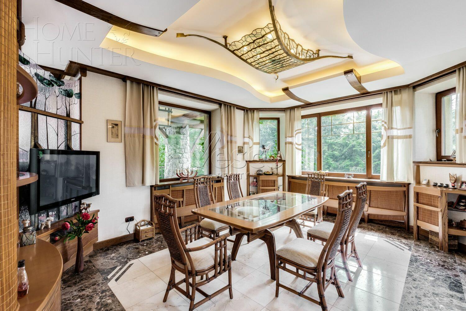 2-этажный коттедж 1 940 м² с отделкой