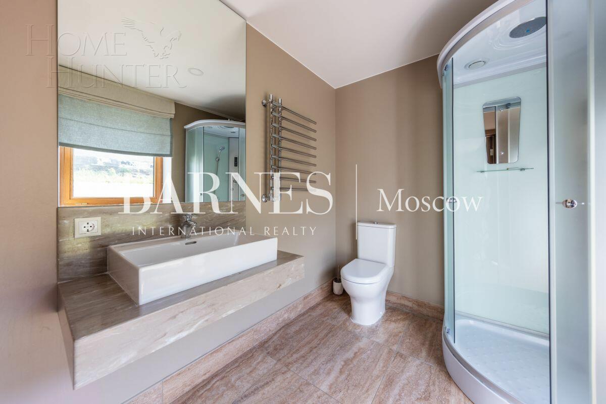 2-этажный коттедж 1 000 м² с отделкой