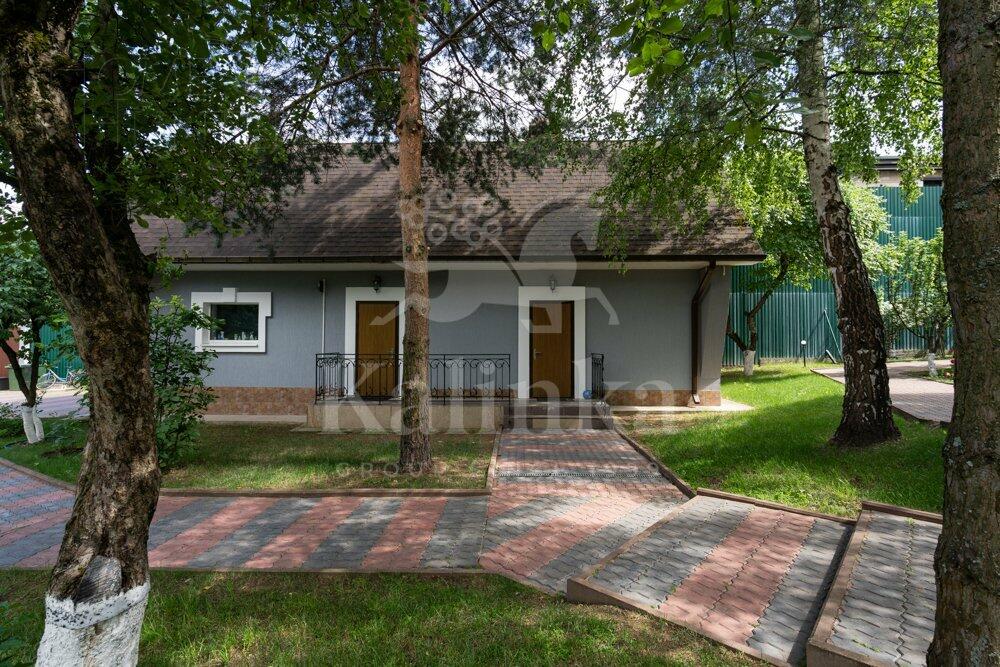 2-этажный коттедж 700 м² с отделкой