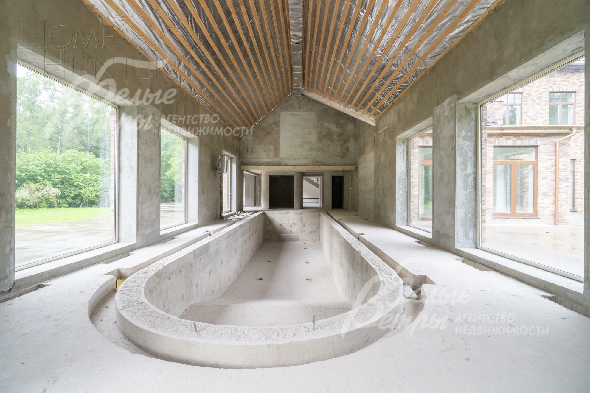 2-этажный коттедж 1 660 м² без отделки