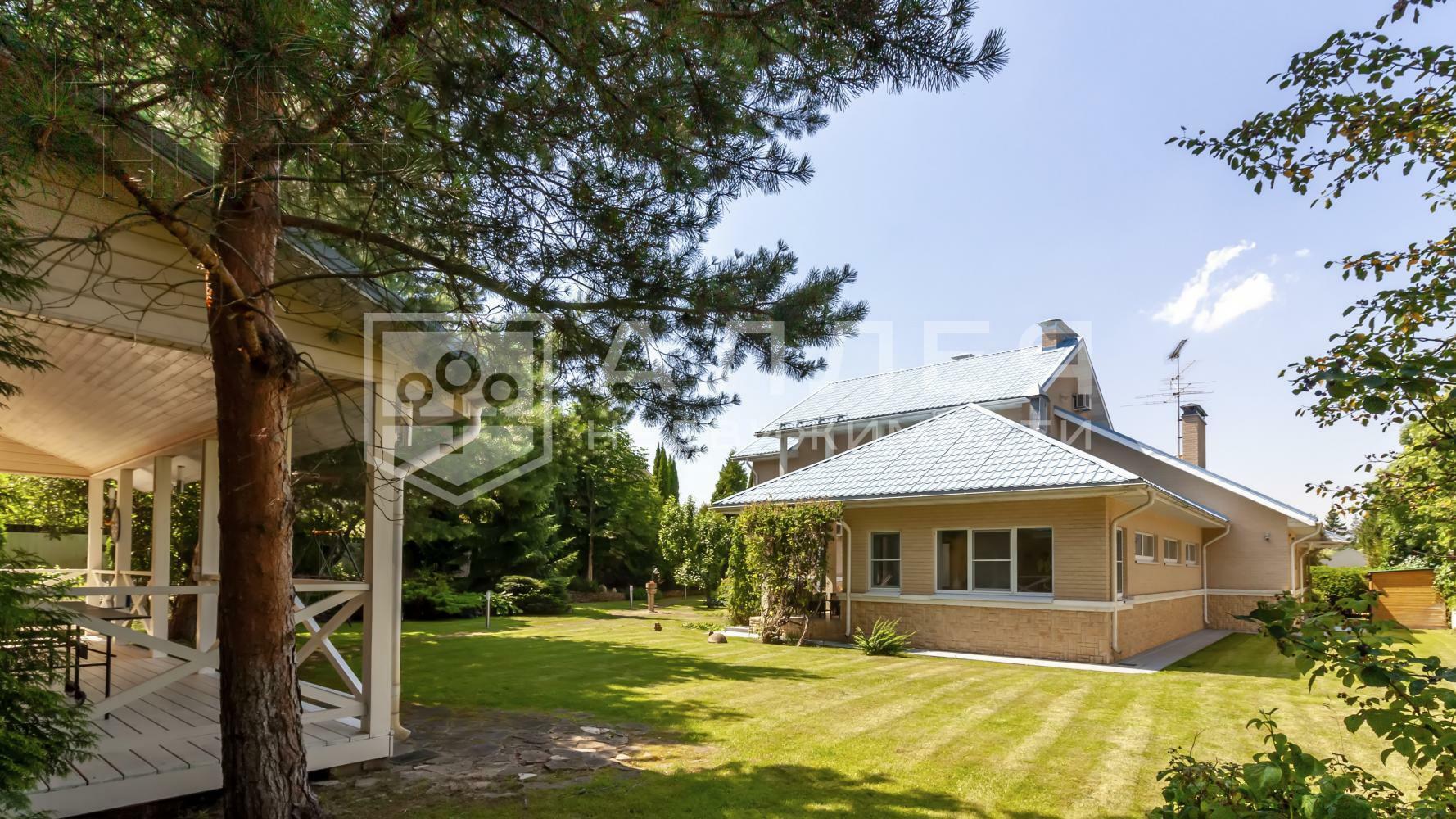 2-этажный коттедж 365 м² с отделкой