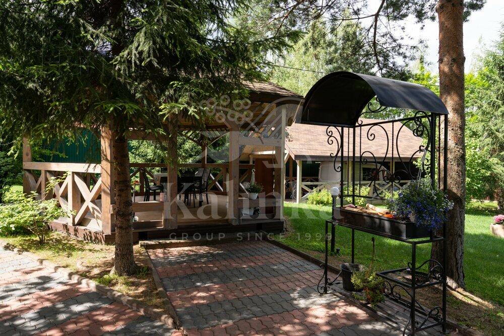 2-этажный коттедж 700 м² с отделкой