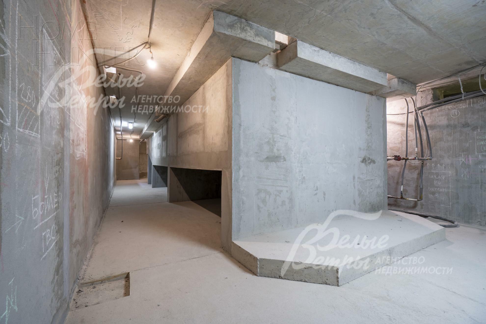 2-этажный коттедж 1 660 м² без отделки