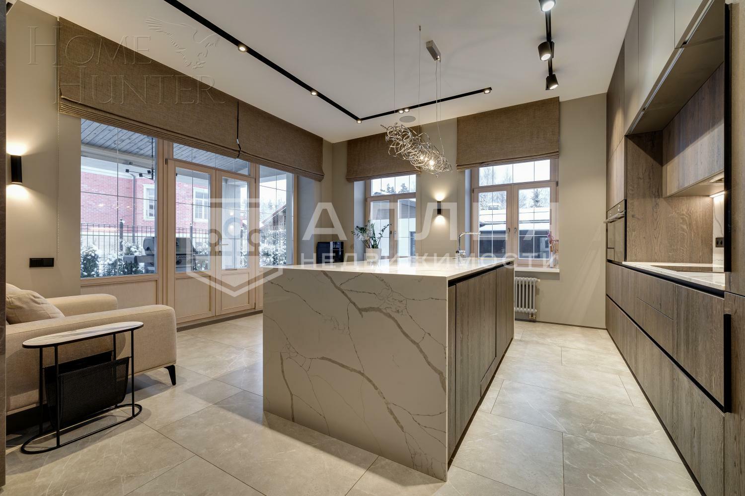 2-этажный коттедж 540 м² с отделкой