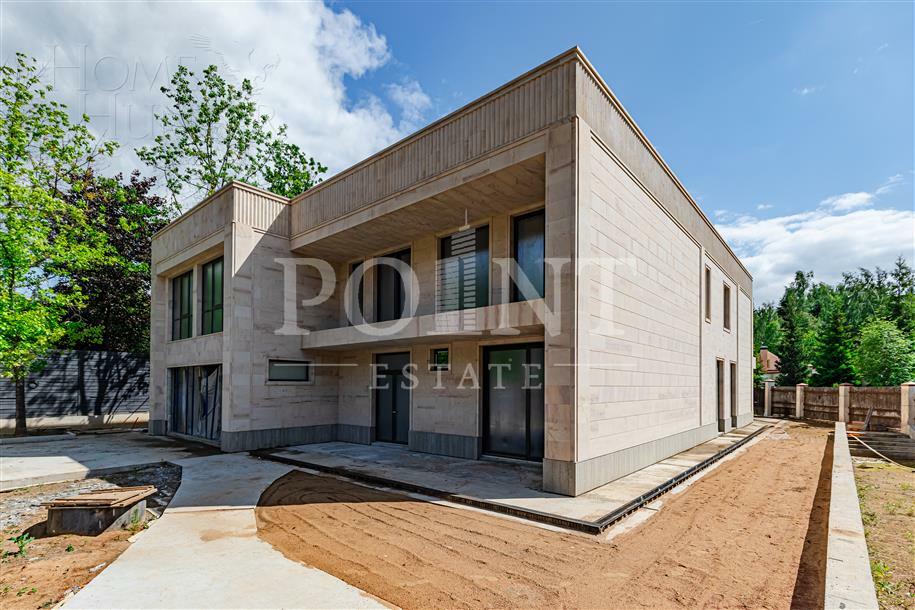 2-этажный коттедж 830 м² без отделки