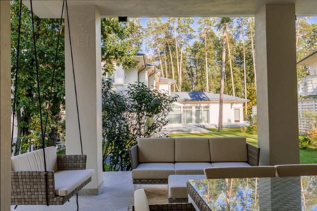 2-этажный коттедж 1 015 м² с отделкой