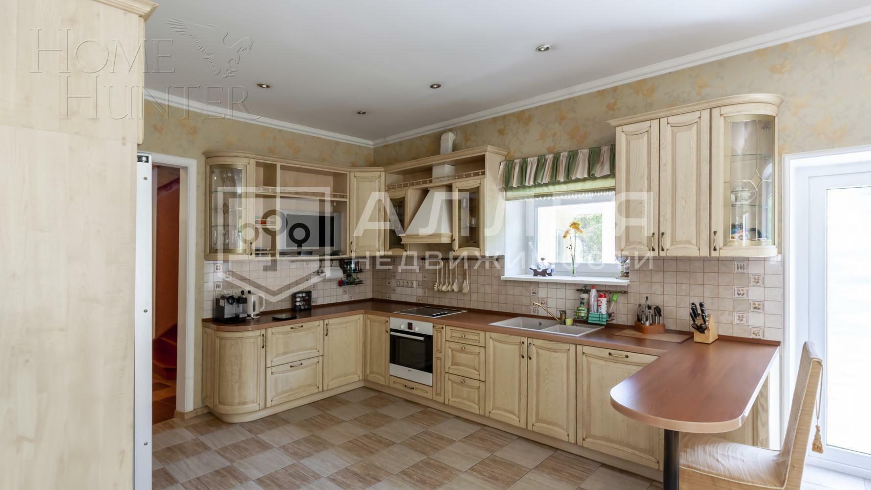 2-этажный коттедж 365 м² с отделкой