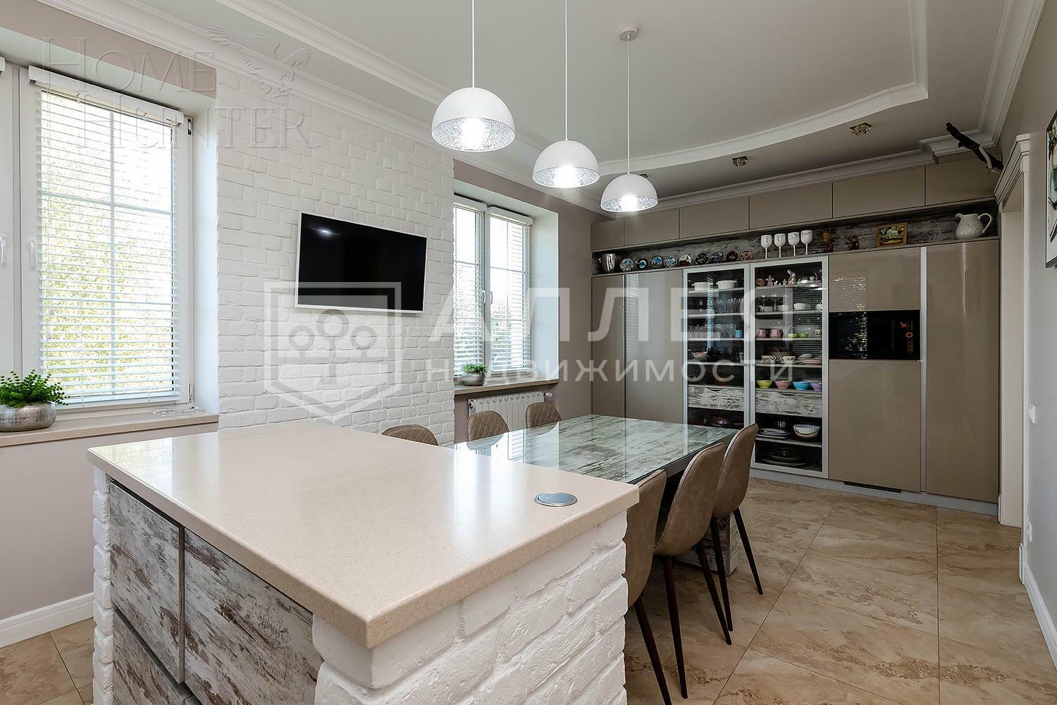 2-этажный коттедж 402 м² с отделкой