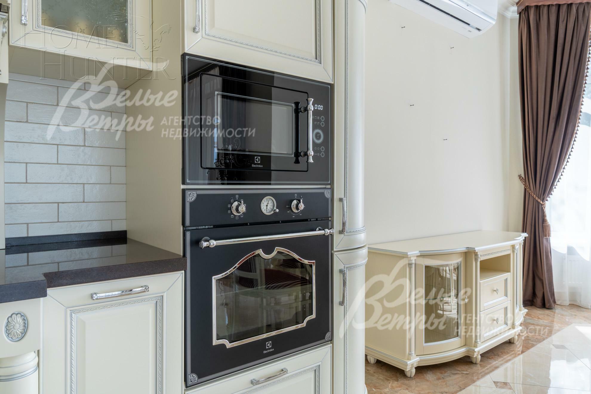 2-этажный коттедж 350 м² с отделкой