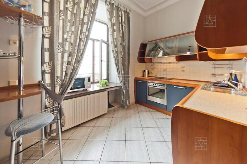 3-КОМН. КВАРТИРА С ОТДЕЛКОЙ 110 М² НА 4 ЭТАЖЕ