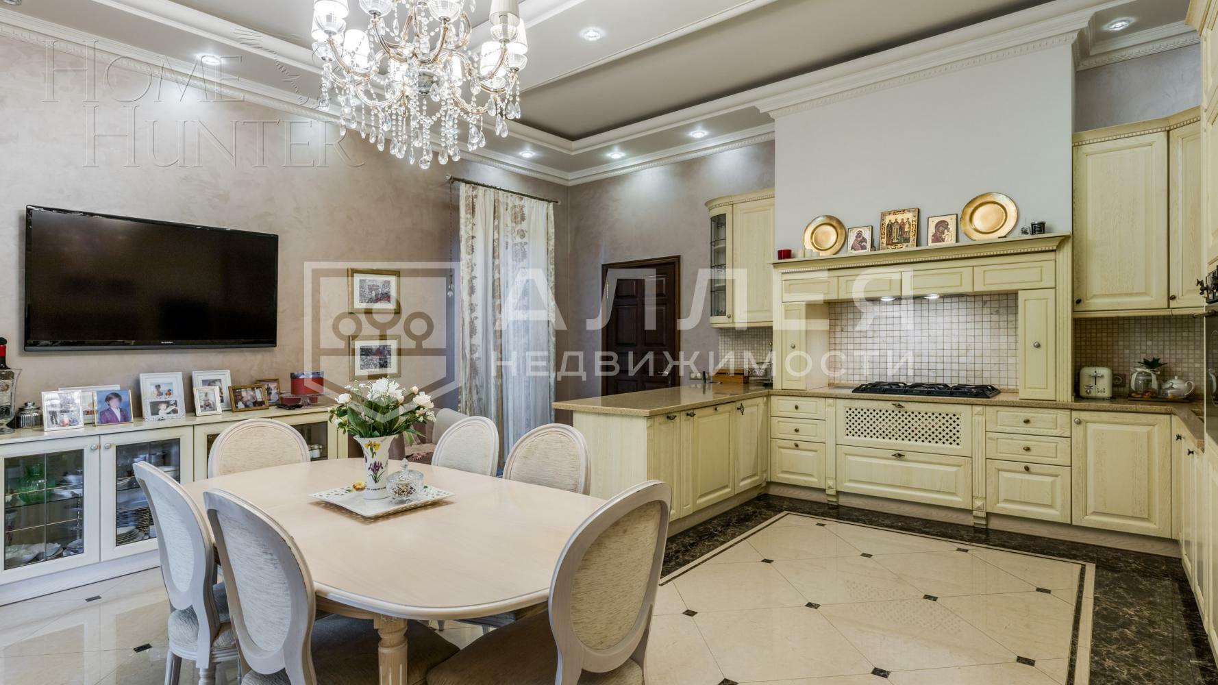 2-этажный коттедж 560 м² с отделкой