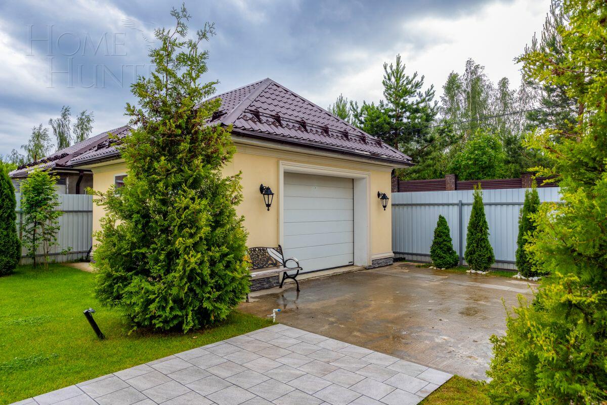 2-этажный коттедж 240 м² с отделкой