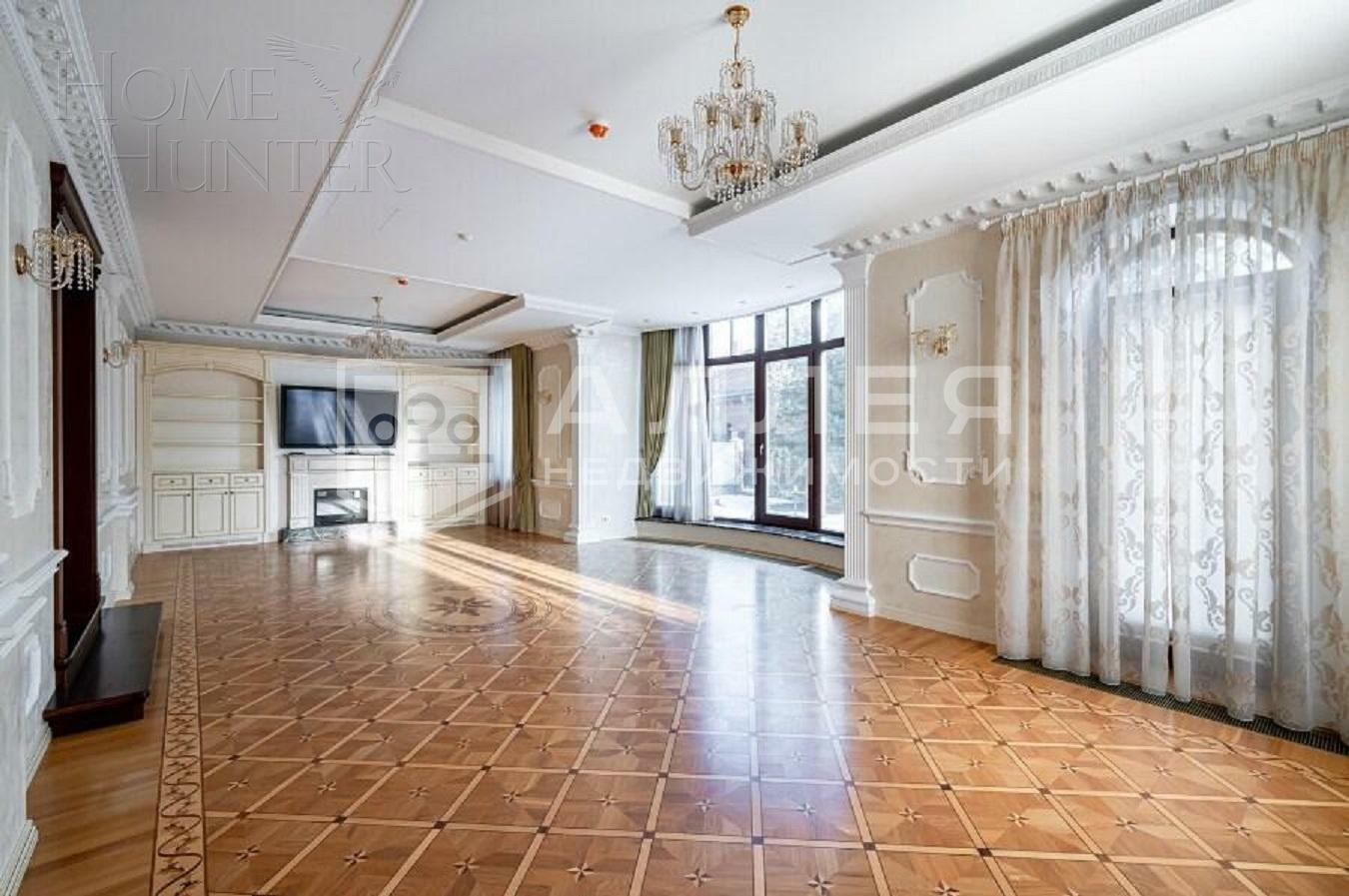 3-этажный коттедж 860 м² с отделкой