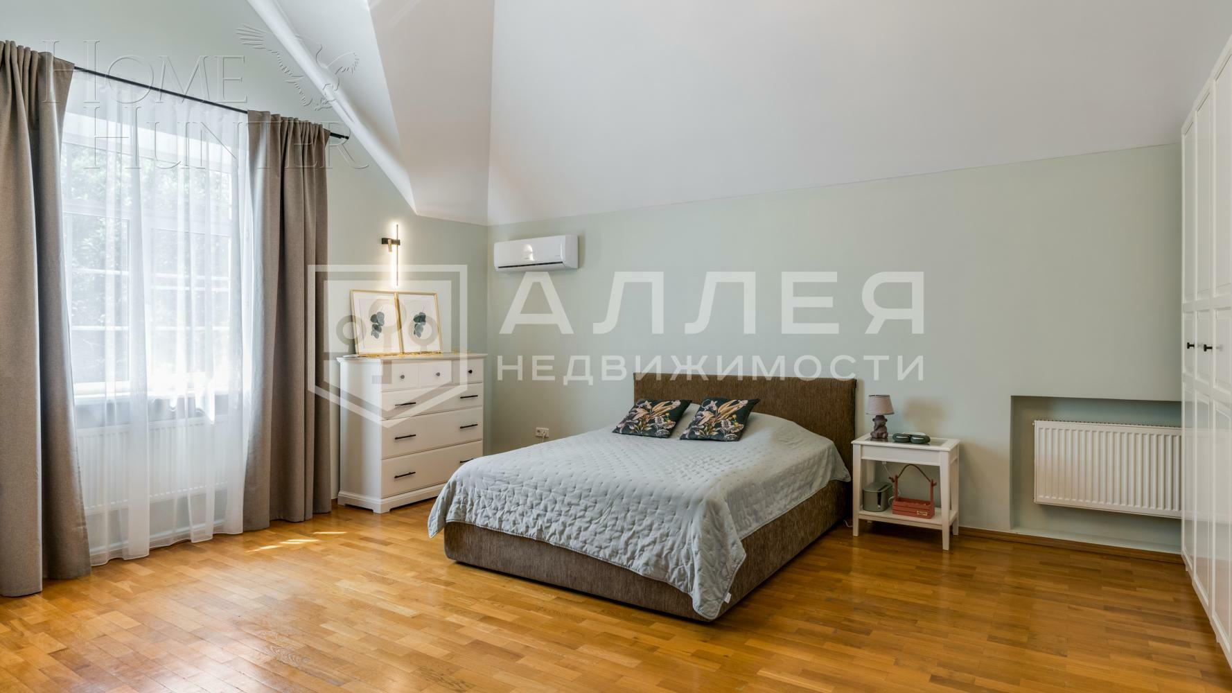 2-этажный коттедж 560 м² с отделкой