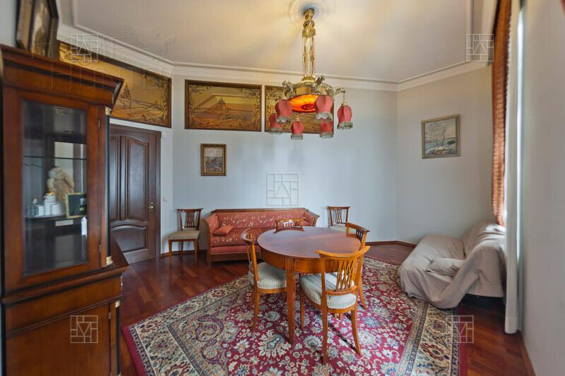 3-КОМН. КВАРТИРА С ОТДЕЛКОЙ 110 М² НА 4 ЭТАЖЕ