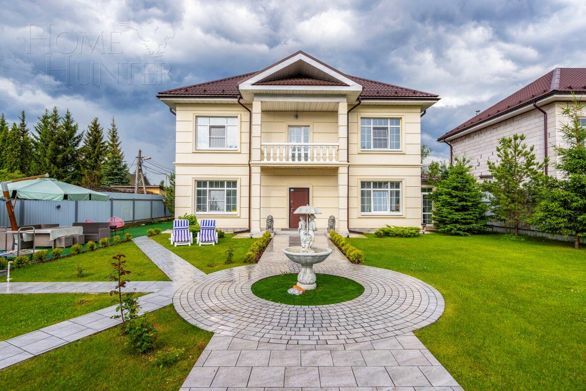 2-этажный коттедж 240 м² с отделкой