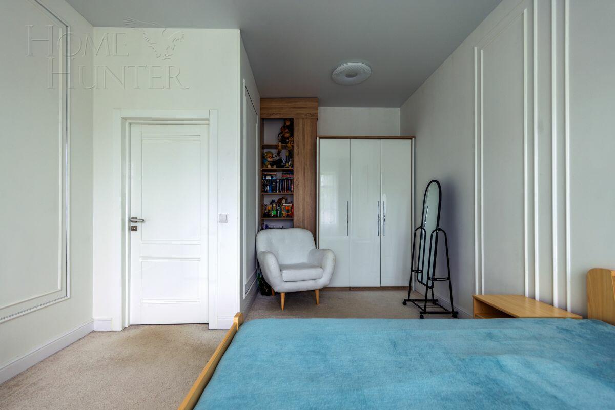 2-этажный коттедж 240 м² с отделкой