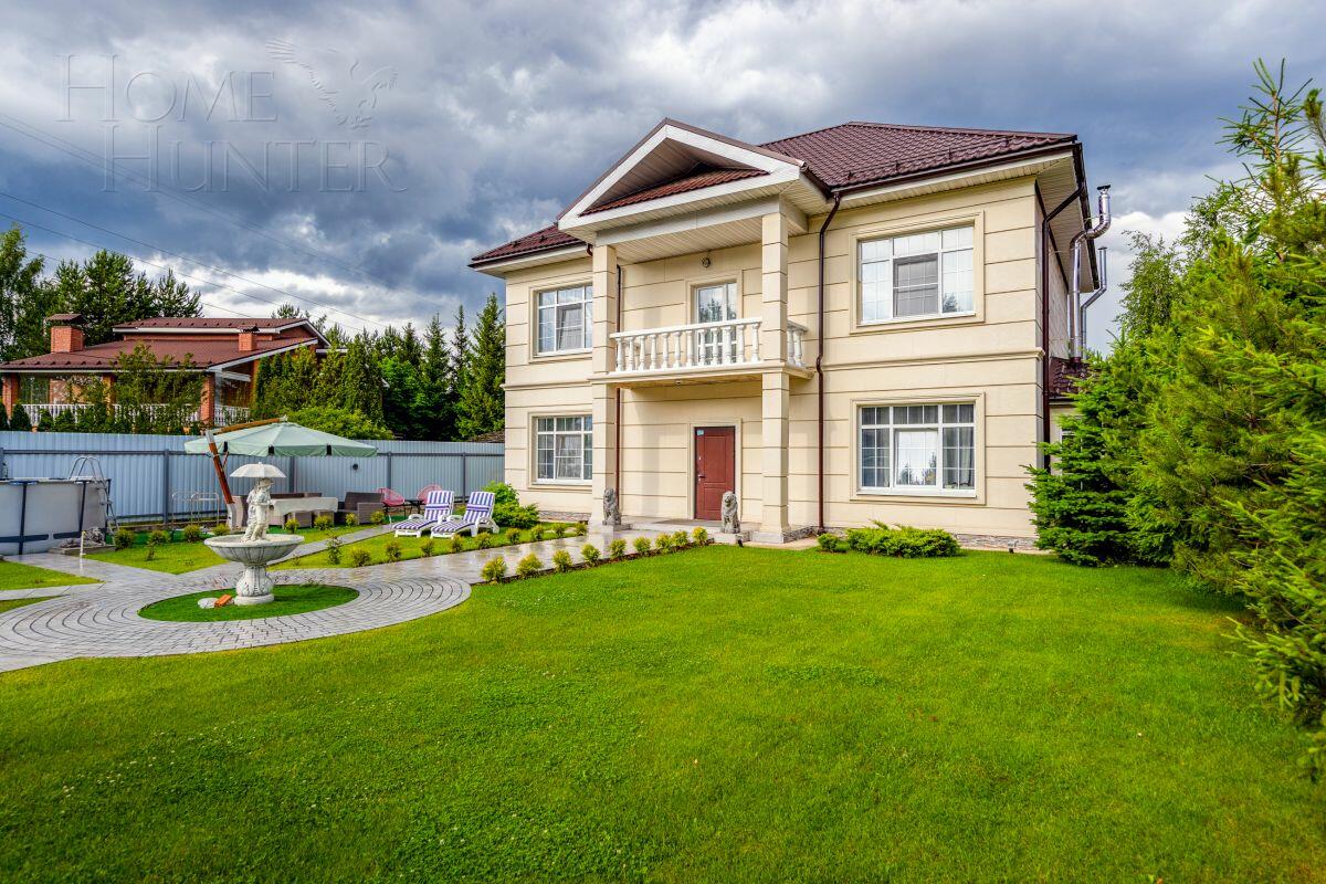 2-этажный коттедж 240 м² с отделкой