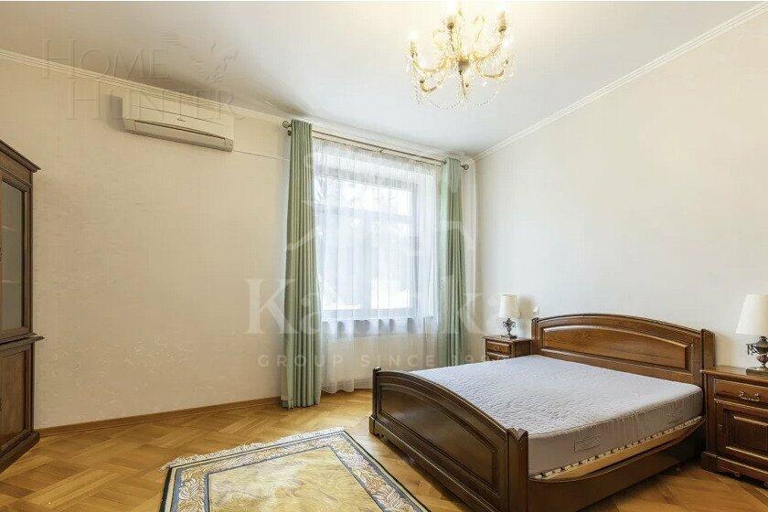 2-этажный коттедж 750 м² с отделкой