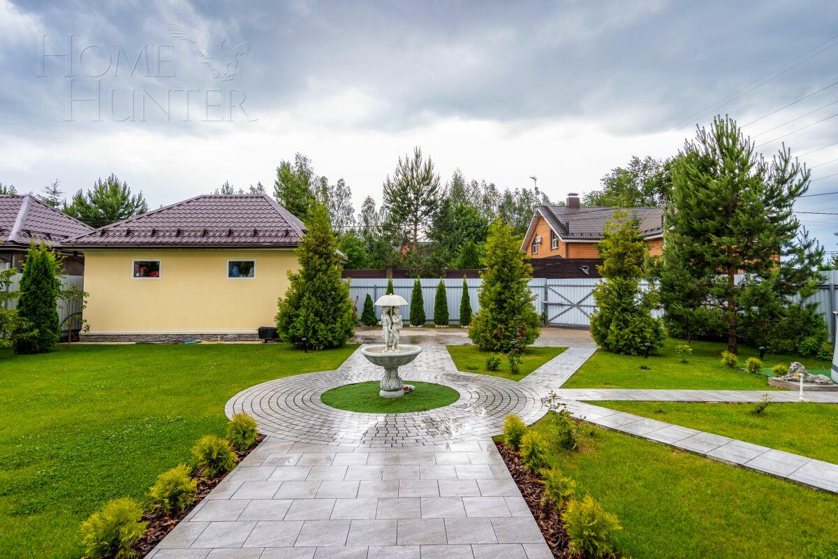 2-этажный коттедж 240 м² с отделкой