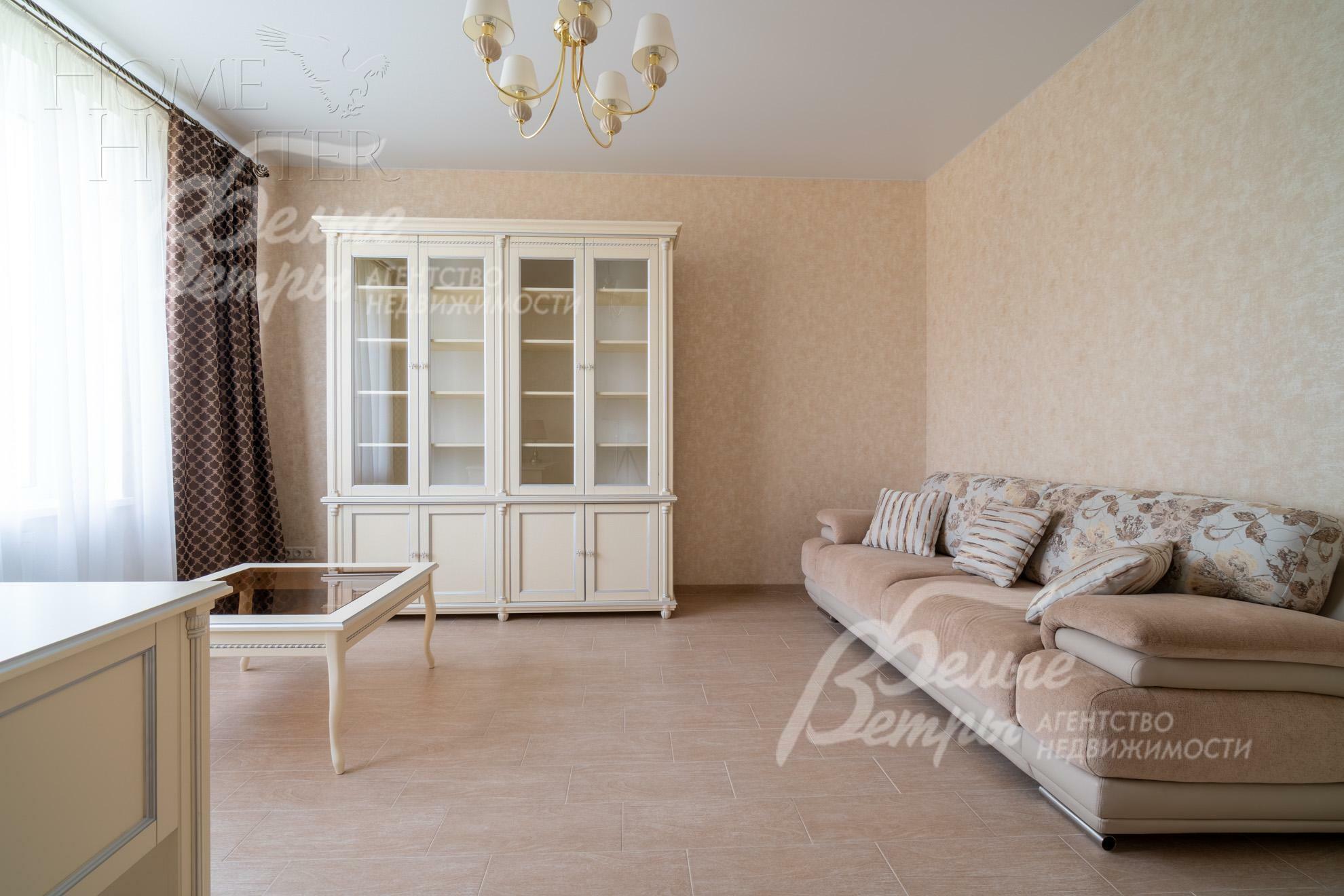 2-этажный коттедж 350 м² с отделкой