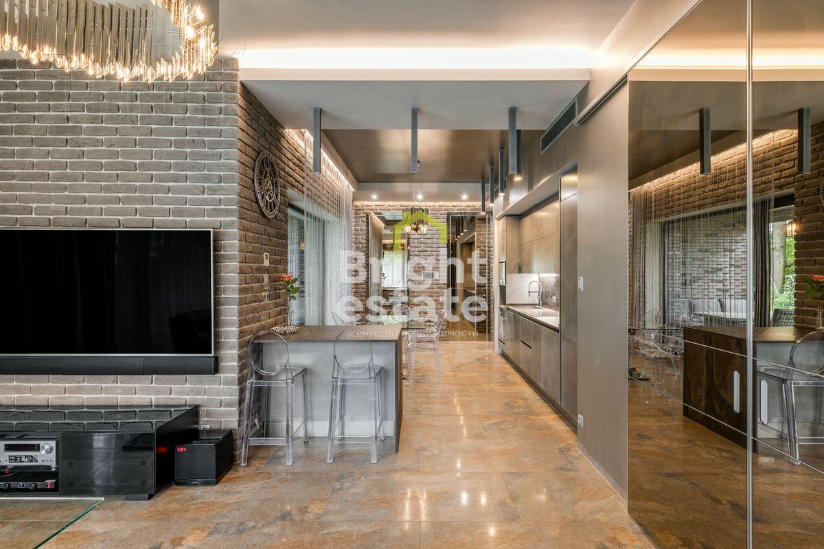 3-КОМН. КВАРТИРА С ОТДЕЛКОЙ 112.1 М² НА 1 ЭТАЖЕ