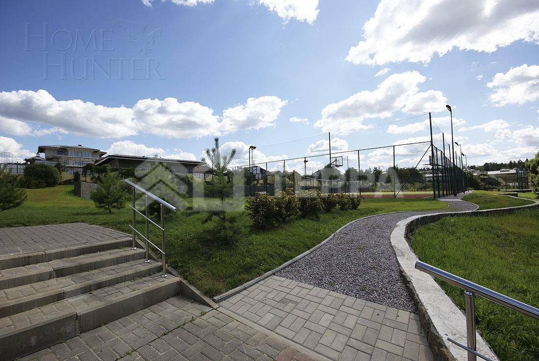 2-этажный коттедж 1 000 м² без отделки