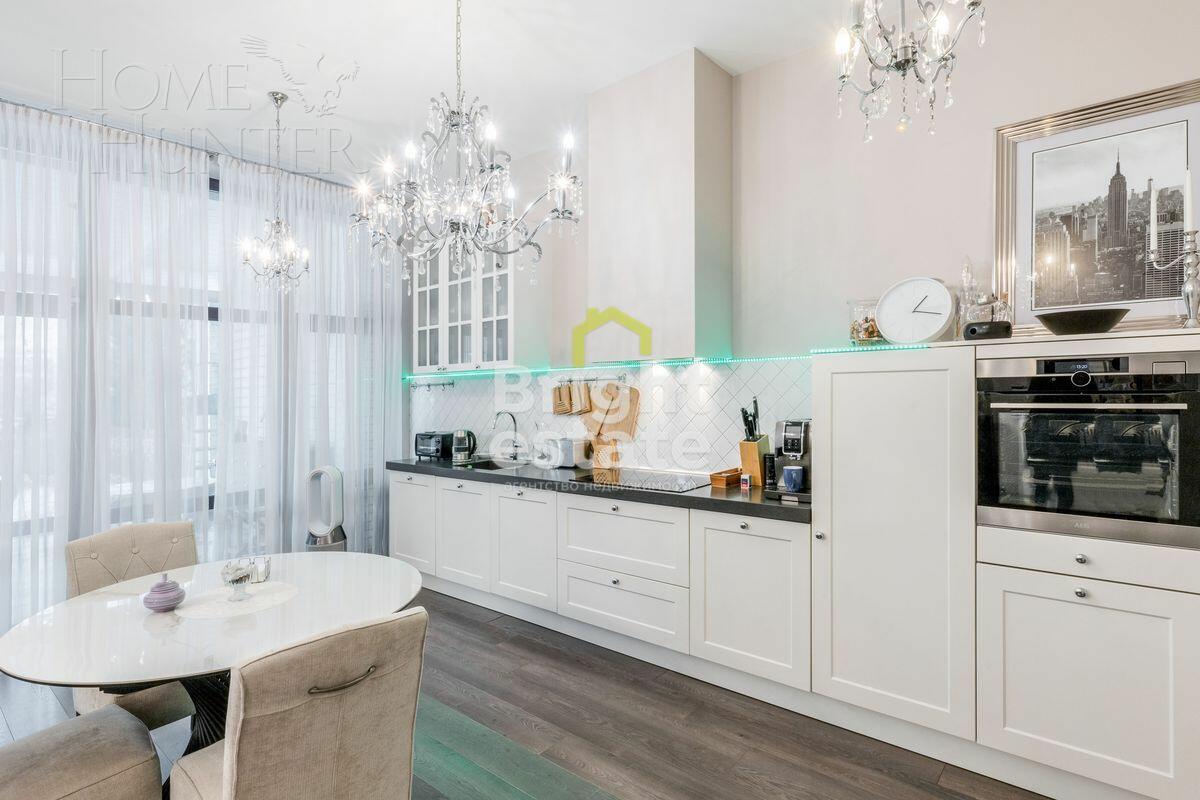 2-этажный таунхаус 200 м² с отделкой