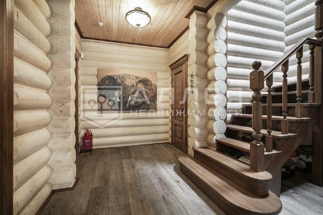 2-этажный коттедж 320 м² с отделкой