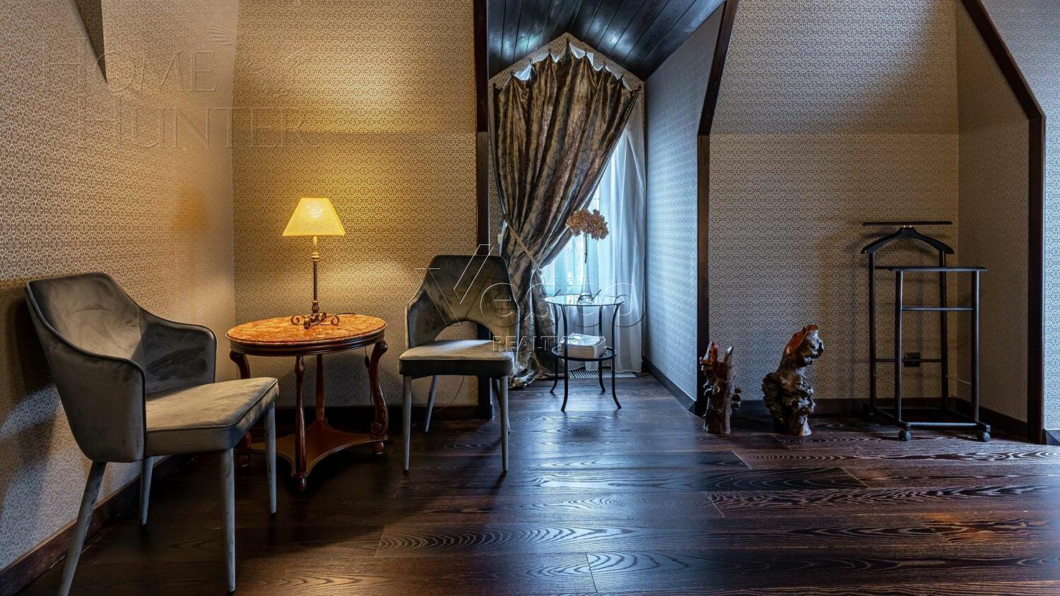 3-этажный коттедж 580 м² с отделкой