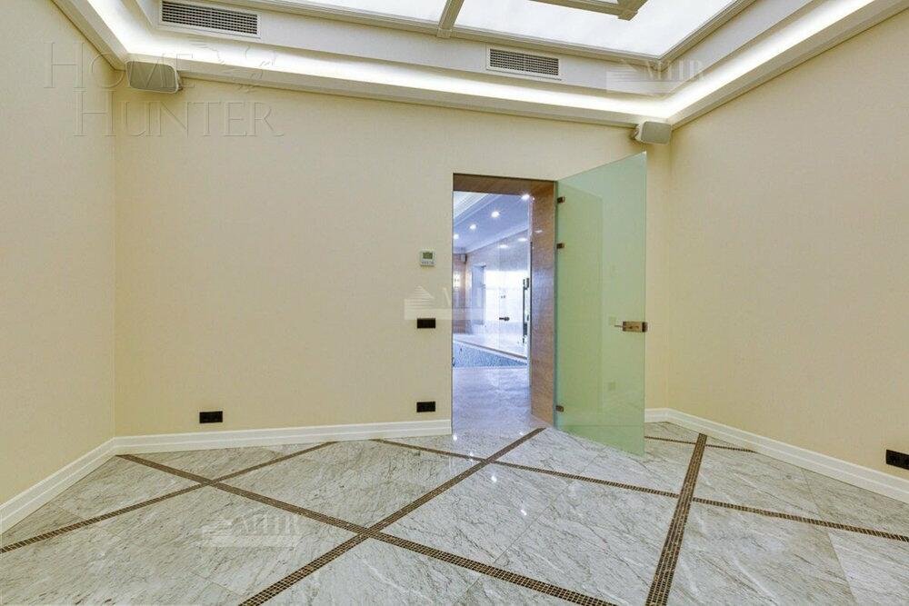 2-этажный коттедж 900 м² с отделкой